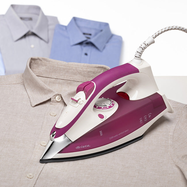 Kenwood CeramiCare Steam Iron, STP61