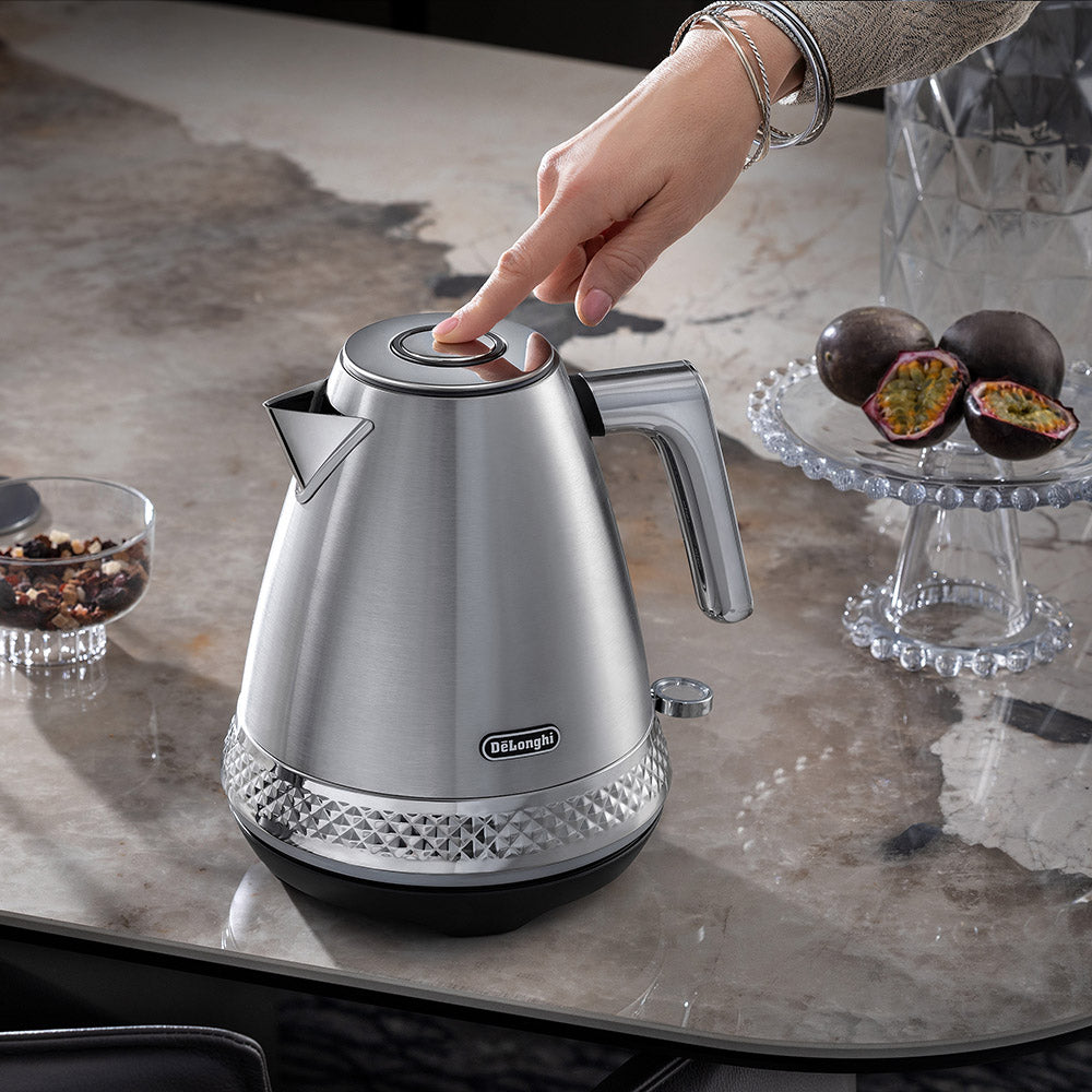 DeLonghi Diadema Cordless Kettle, 1.7L