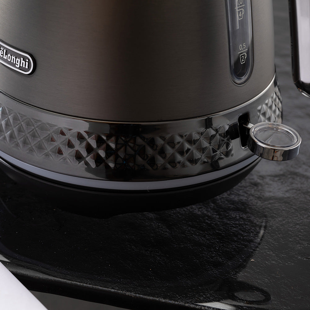 DeLonghi Diadema Cordless Kettle, 1.7L