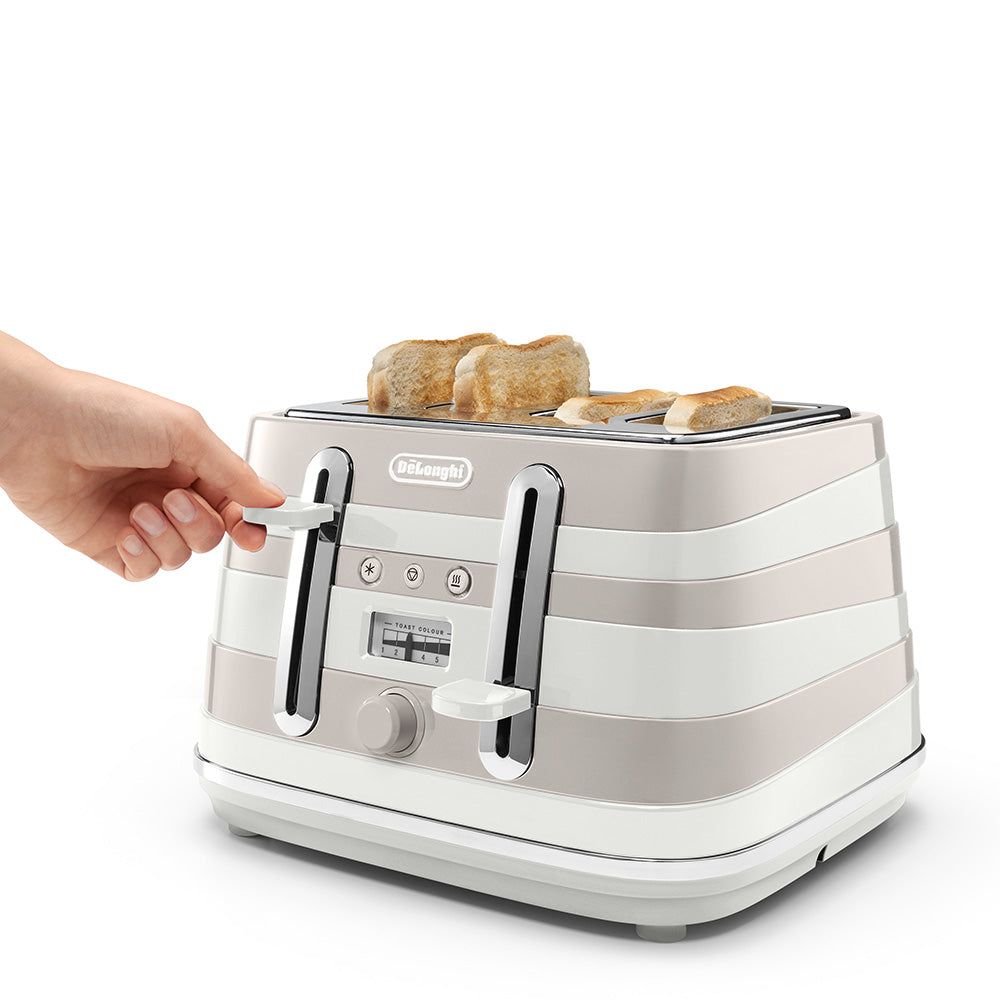 DeLonghi Avvolta Class 4 Slice Toaster