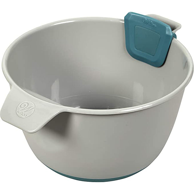 Wilton Versa-Tools Measure & Pour Mixing Bowl, 1.9L
