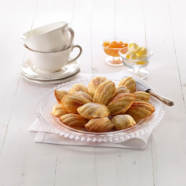 Lekue Traditional Baking Silicone Madeleine Tray