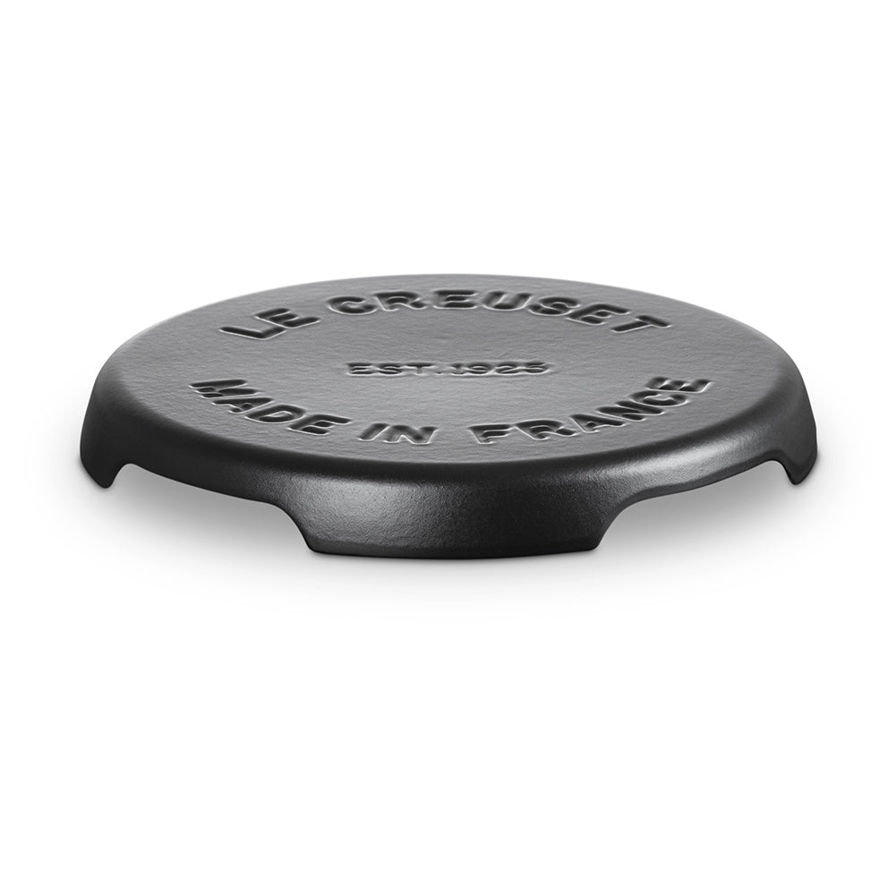 Le Creuset Signature Cast Iron Round Trivet, 22cm