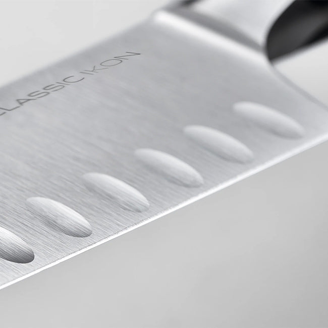 Classic Ikon Santoku Knife, 17cm