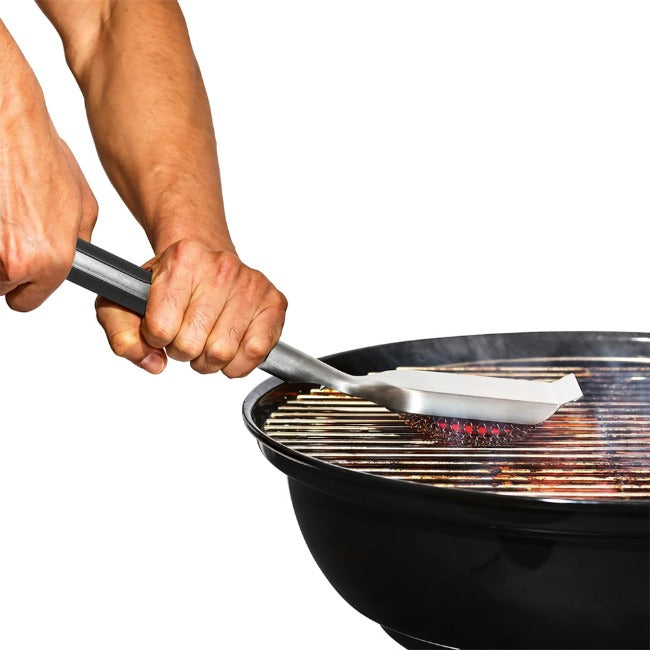OXO Good Grips Hot Clean Grill Brush