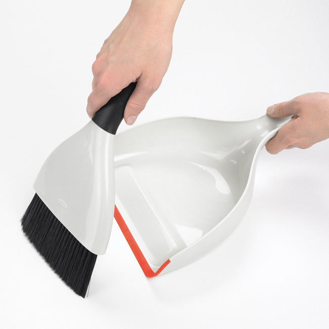 OXO Good Grips Dustpan and Brush Set