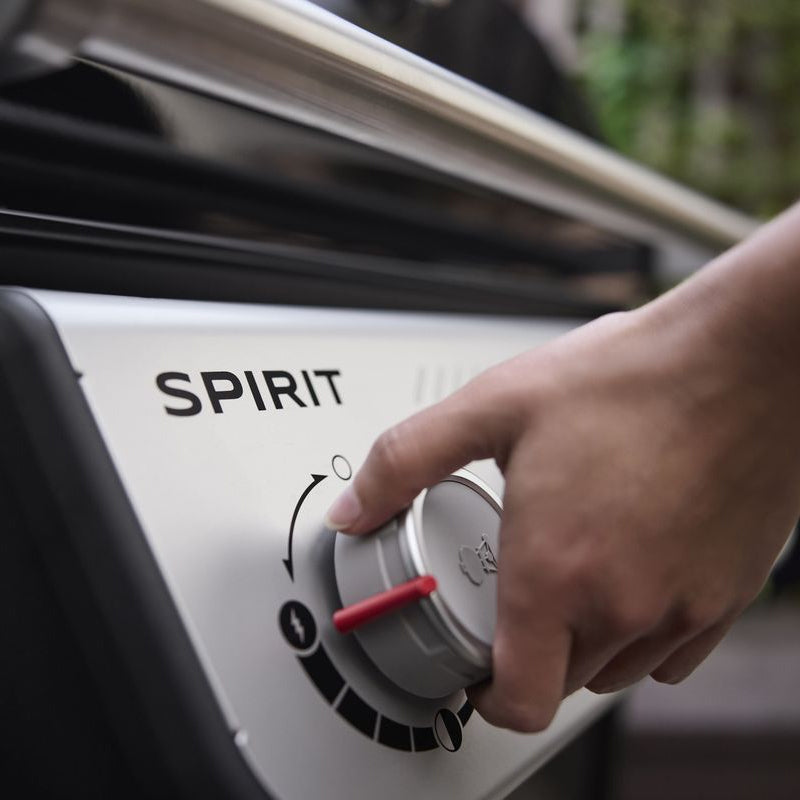 Weber Spirit E-310 3-Burner Gas Barbeque