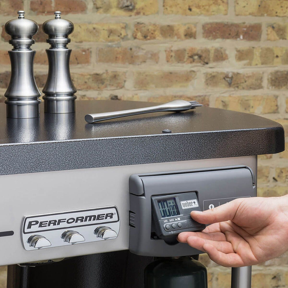 Weber Performer Deluxe 57cm GBS Charcoal Grill