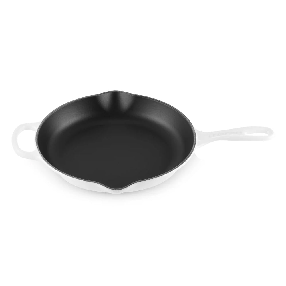 Le Creuset Signature Round Cast Iron Skillet, 26cm