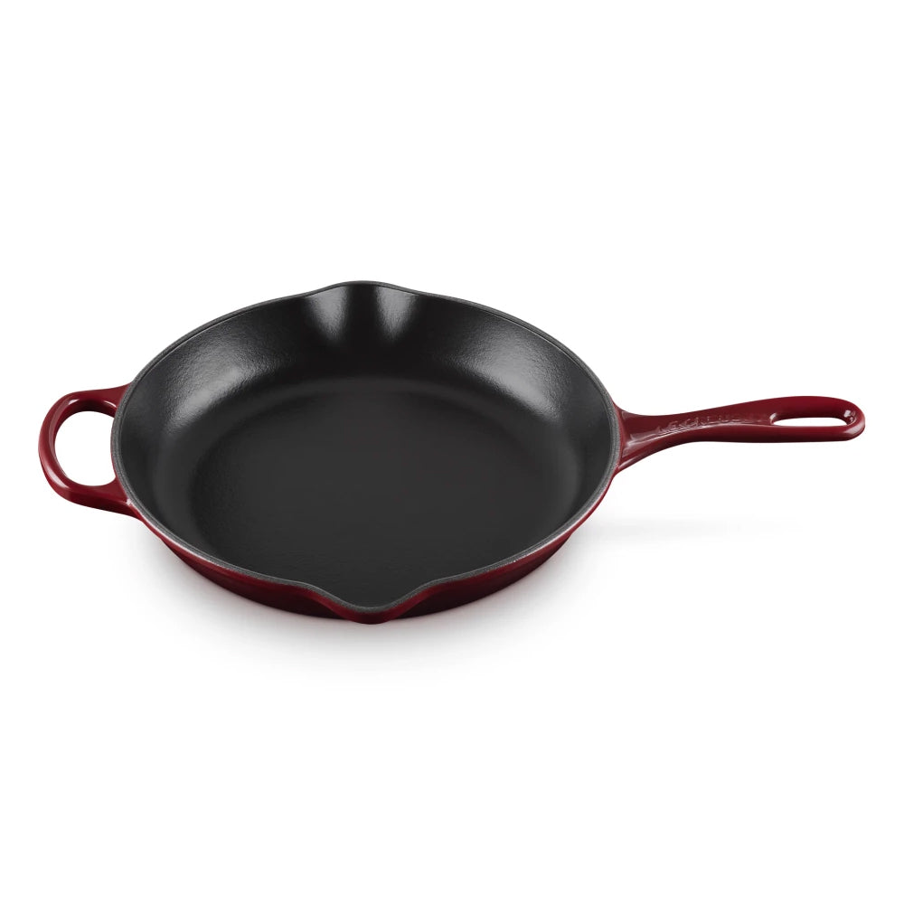 Le Creuset Signature Round Cast Iron Skillet, 26cm
