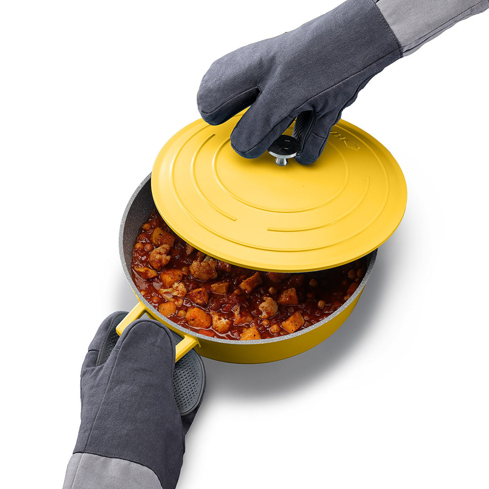Joseph Joseph Pinch™ Easy-Grip Set of 2 Oven Gloves