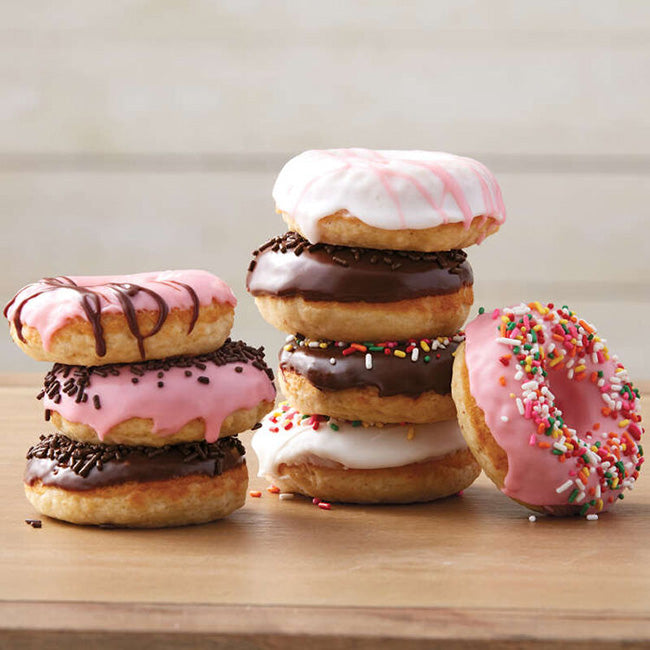 Wilton Perfect Results 20 Cavity Mega Non-Stick Doughnut Pan