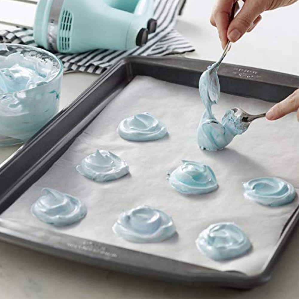 Wilton Perfect Results Premium Non-Stick Baking Sheet, 38cm