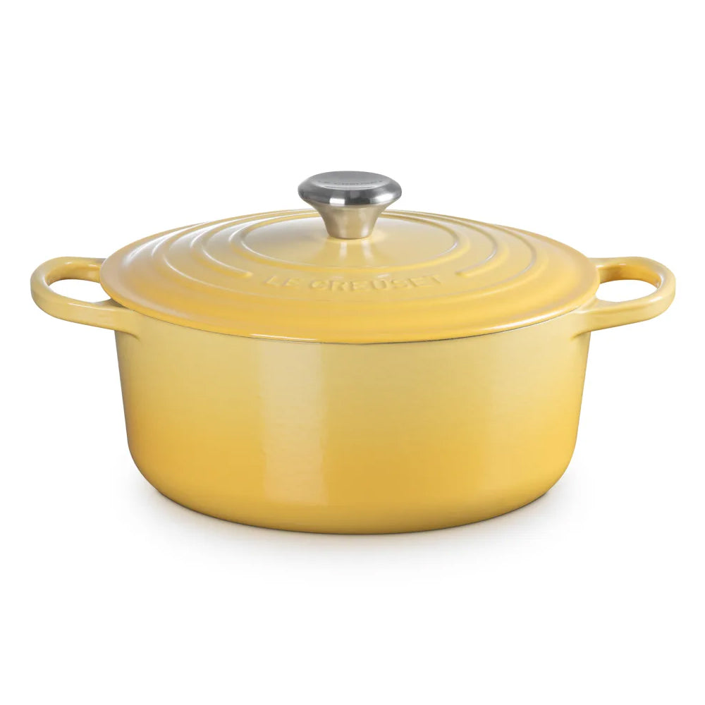 Le Creuset Signature 20cm Round Cast Iron Cocotte, 2.4L