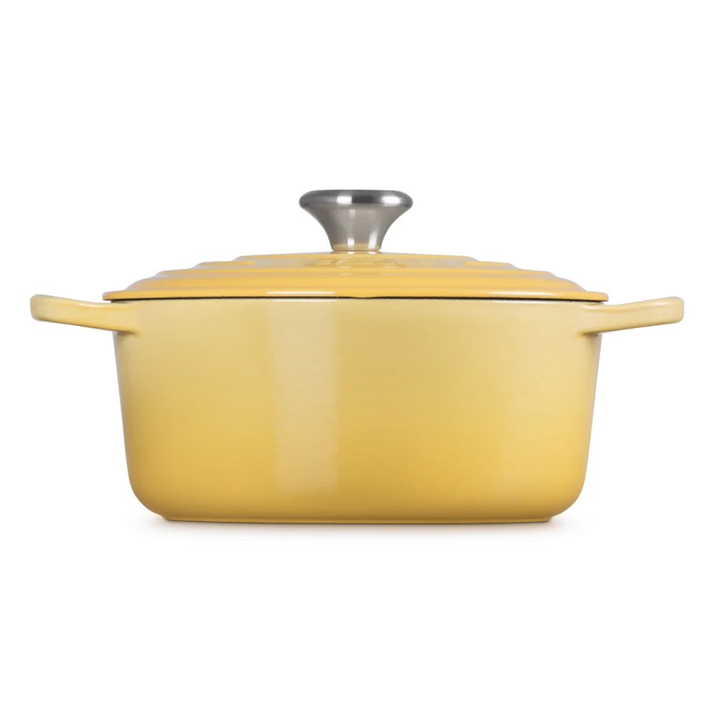 Le Creuset Signature 20cm Round Cast Iron Cocotte, 2.4L