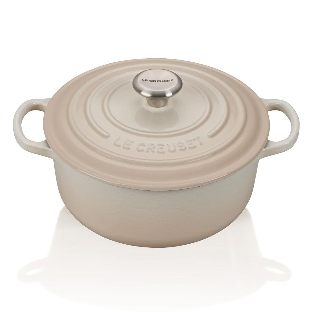 Le Creuset Signature 24cm Round Cast Iron Casserole, 4.3L