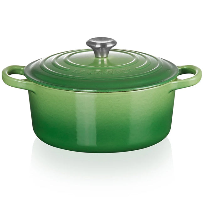 Le Creuset Signature 26cm Round Cast Iron Casserole, 5.3L