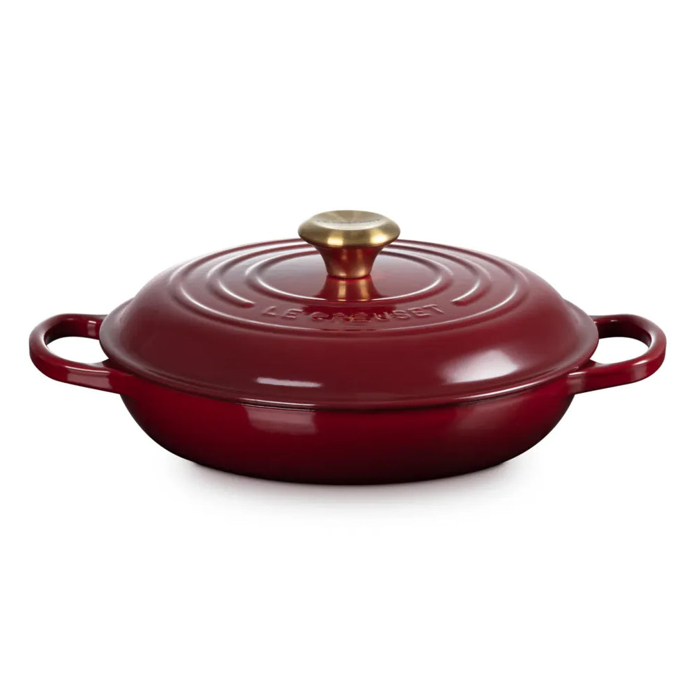 Le Creuset Signature 26cm Cast Iron Shallow Casserole, 2L