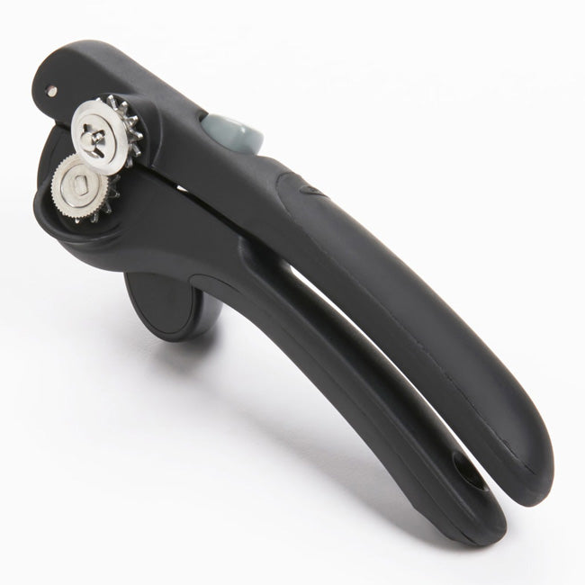 OXO Good Grips Locking Can Opener