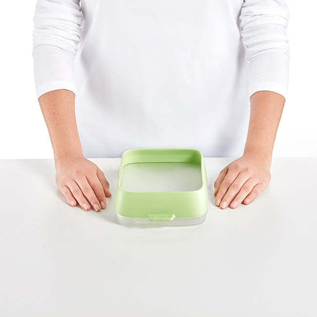 Lekue Reusable Seal Food Storage Tray