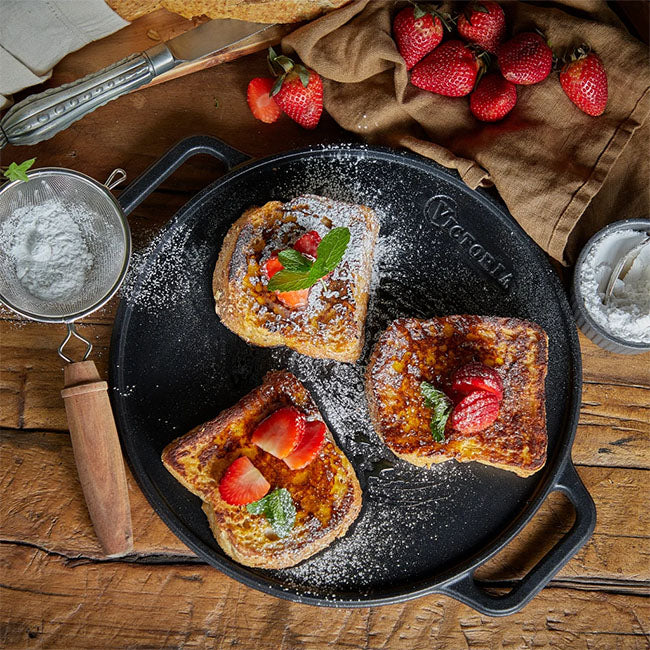 Victoria Enamelled Round Reversible Cast Iron Griddle, 32cm