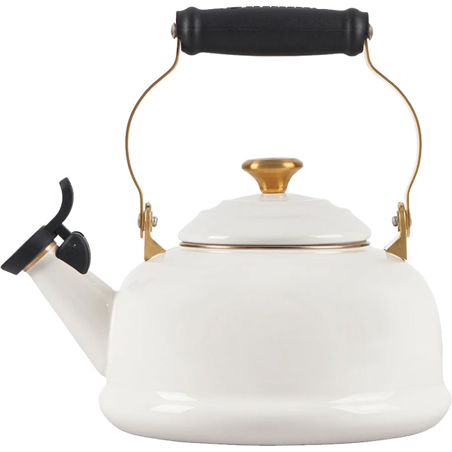 Le Creuset Classic Whistling Stovetop Kettle With Gold Knob, 1.6L