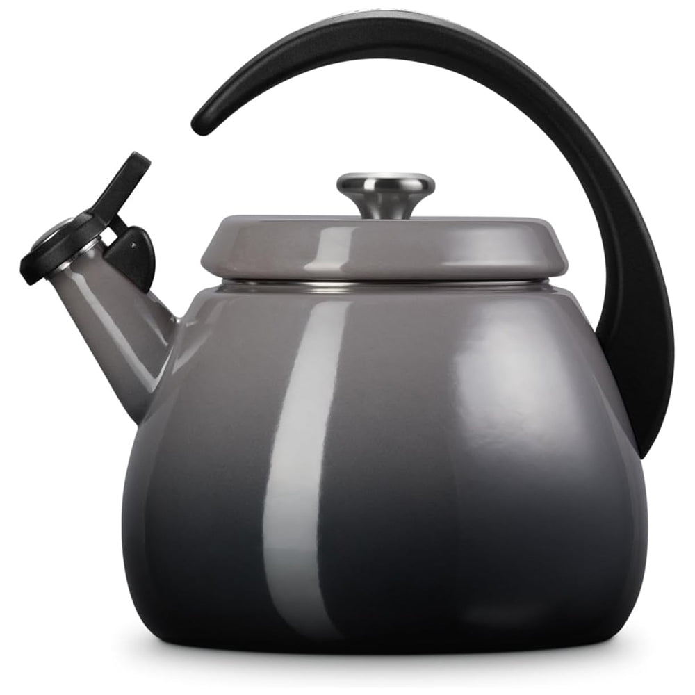 Le Creuset Cloche Whistling Stovetop Kettle, 2.1L
