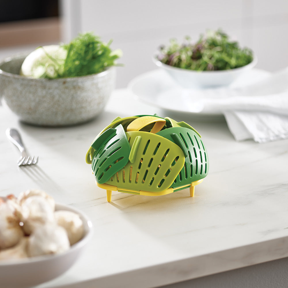 Joseph Joseph Bloom™ Folding Steamer Basket