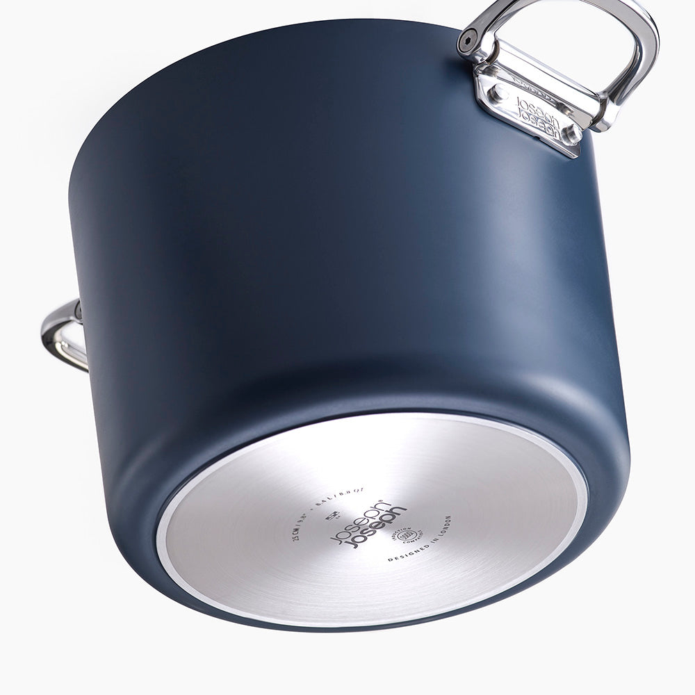 Joseph Joseph Ceramic Non-Stick 25cm Stock Pot with Folding Handles