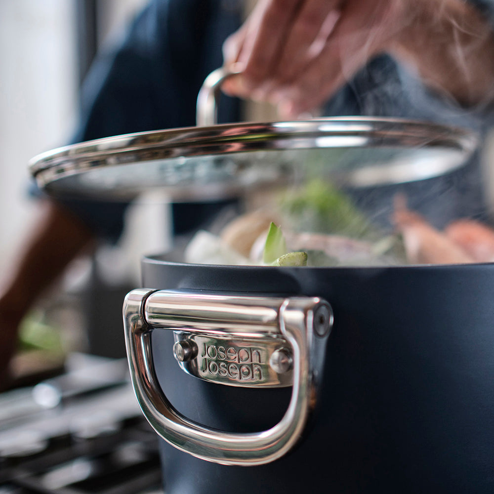 Joseph Joseph Ceramic Non-Stick 25cm Stock Pot with Folding Handles