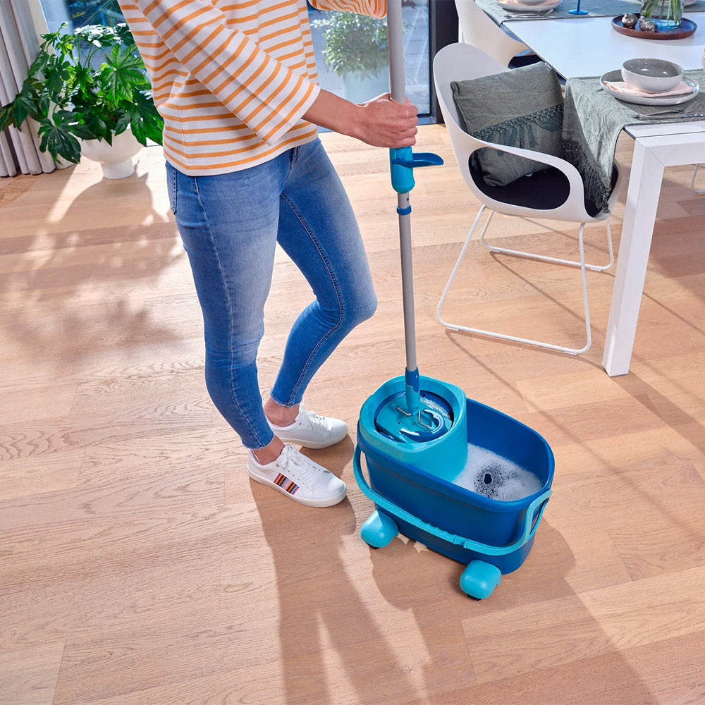 Leifheit Clean Twist Disc Ergo Mop And Bucket Set On Wheels