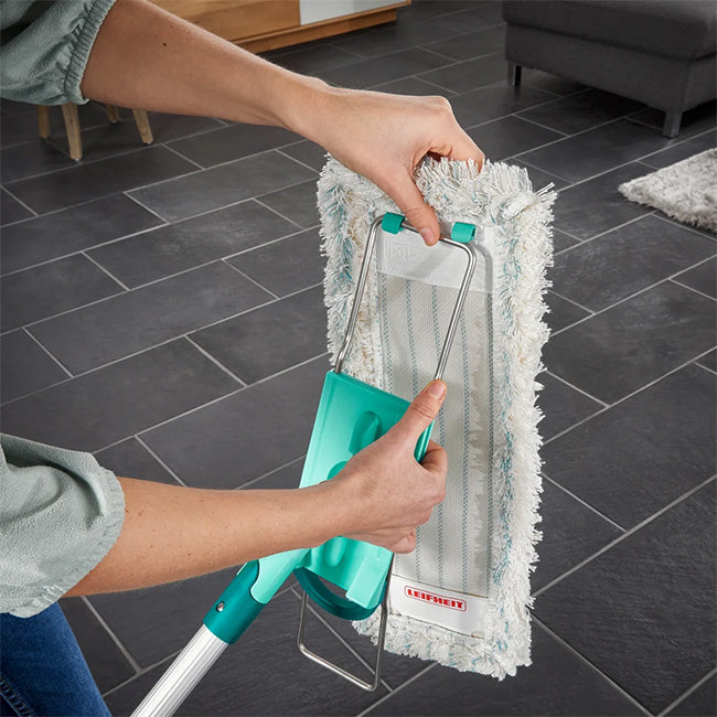 Leifheit Profi XL Floor Sweeper With Handle