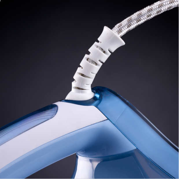 Russell Hobbs Easy-Glide Steam & Spray Iron