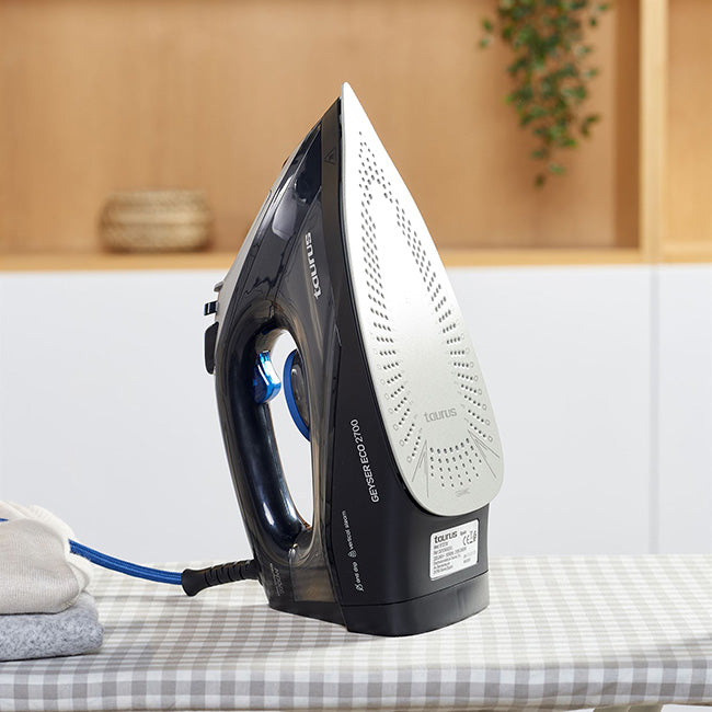 Taurus Geyser Eco 2700 Ceramic Steam, Spray & Dry Iron