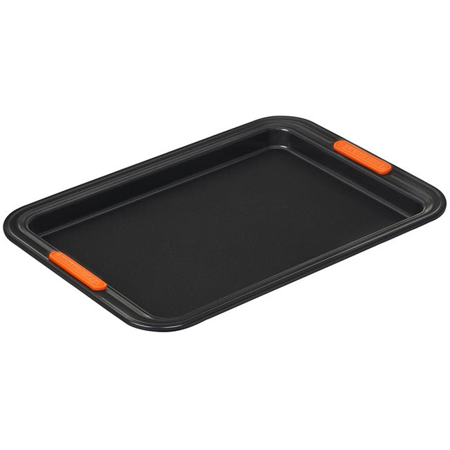 Le Creuset Non-Stick Swiss Roll Tray, 33cm