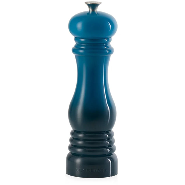 Le Creuset Classic Salt Mill, 21cm