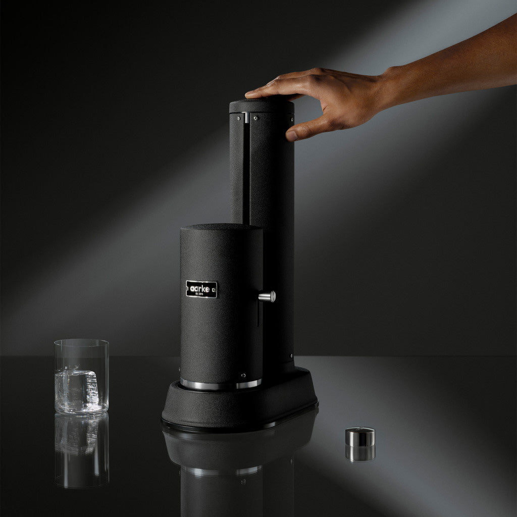 Aarke Carbonator Pro with Glass Bottle