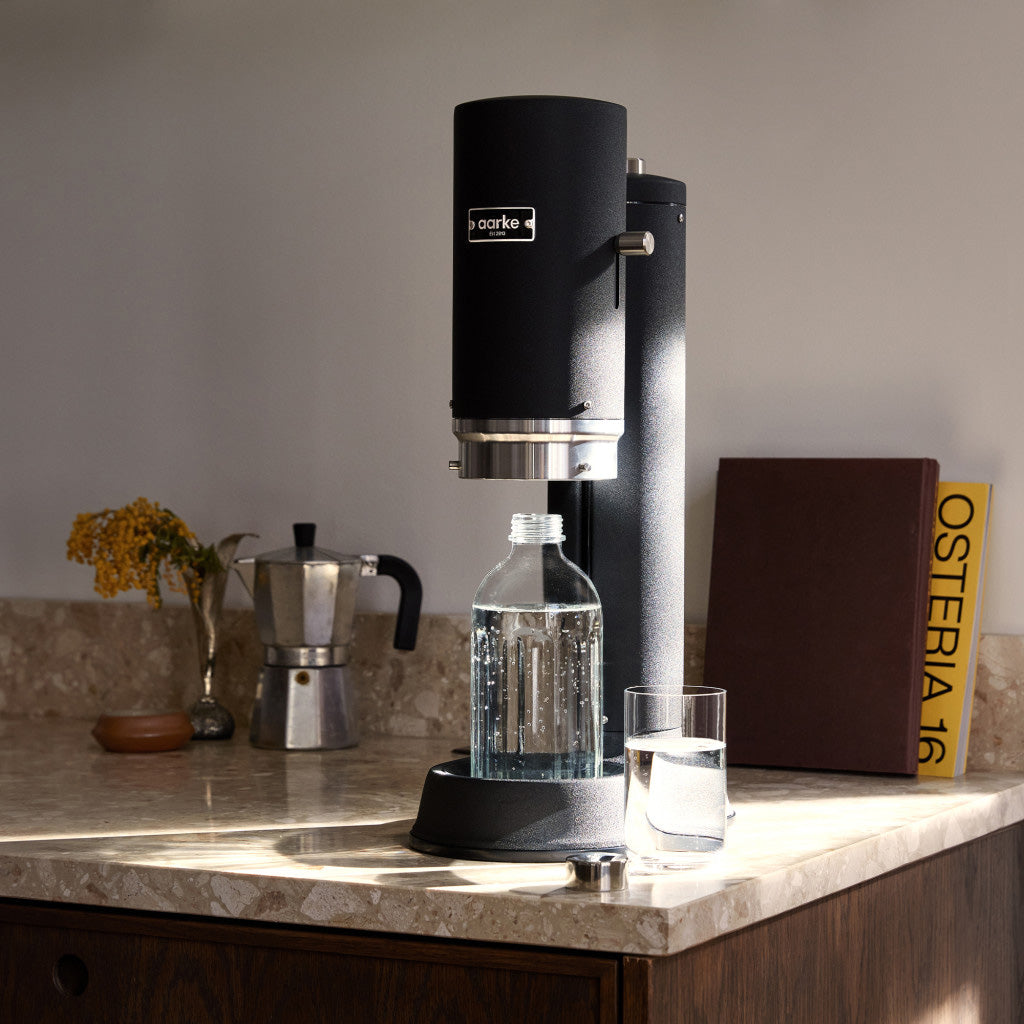 Aarke Carbonator Pro with Glass Bottle