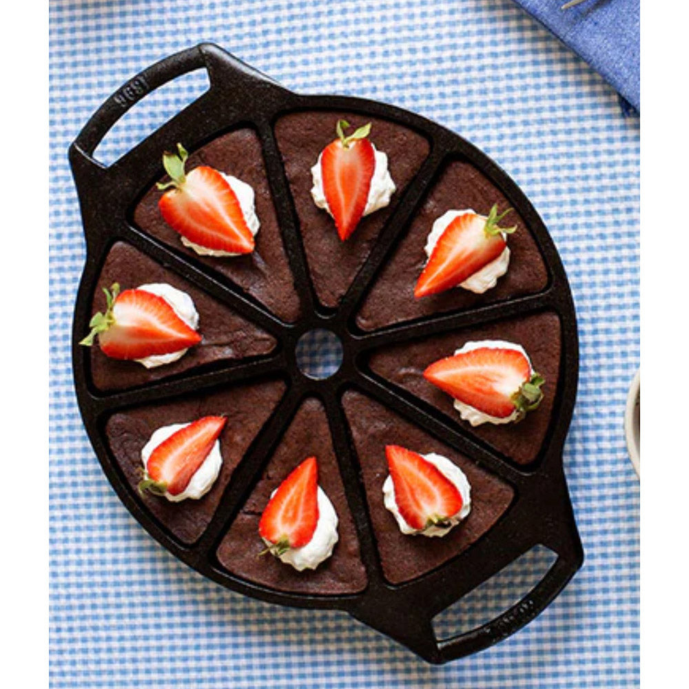 Lodge Seasoned Cast Iron Wedge Pan, 30cm