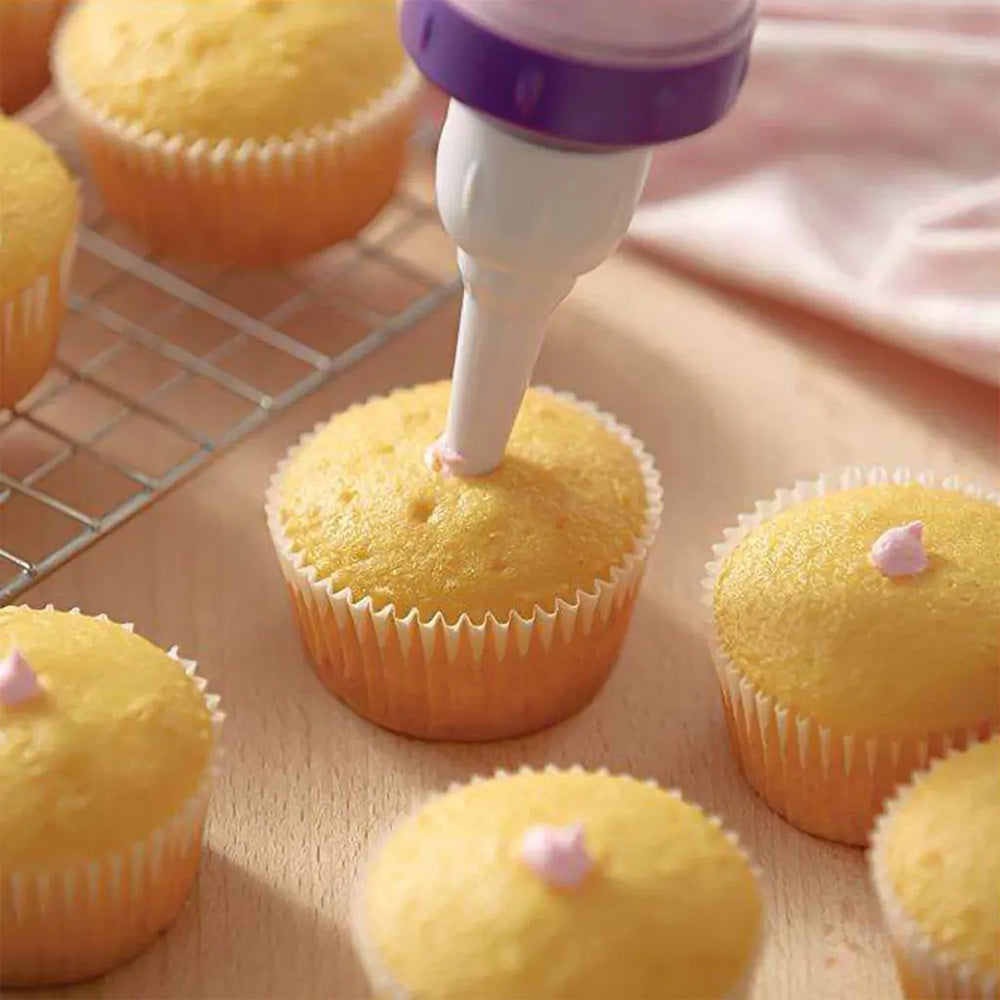 Creative Cooking Piping Set with 6 Decorating Nozzles