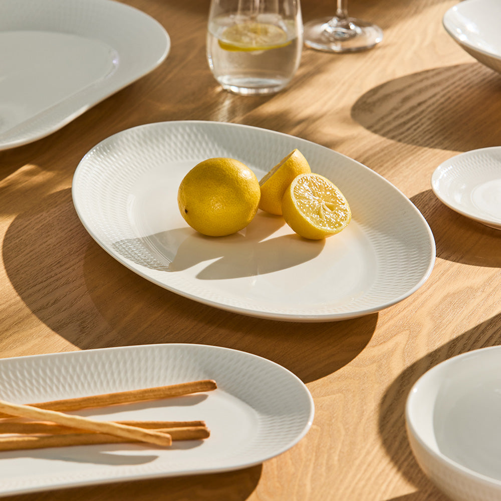 Maxwell & Williams White Basics Diamonds Oval Platter