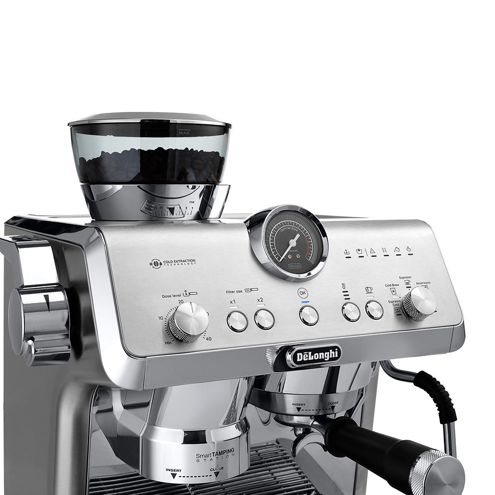 DeLonghi La Specialista Opera Manual Pump Espresso Coffee Machine, EC9555.M