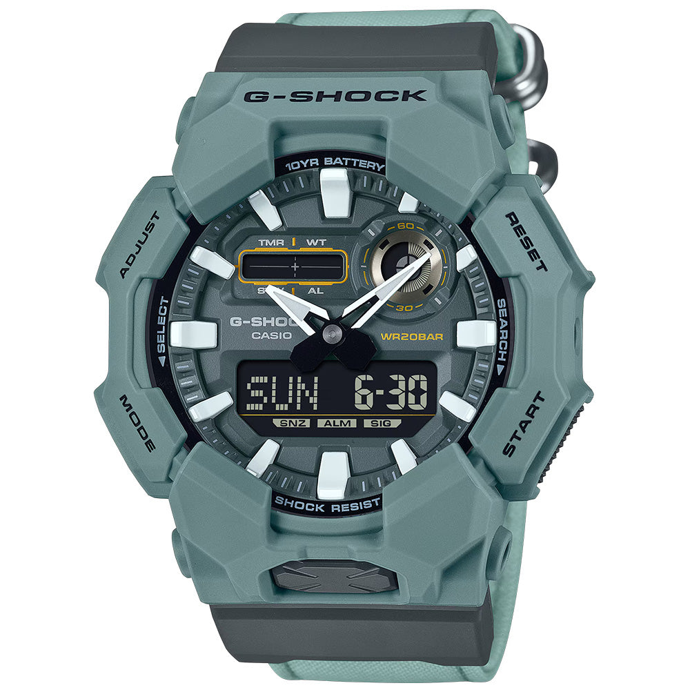 Casio G-Shock Men's 200m AnaDigital Wrist Watch, GA-010CE-2ADR