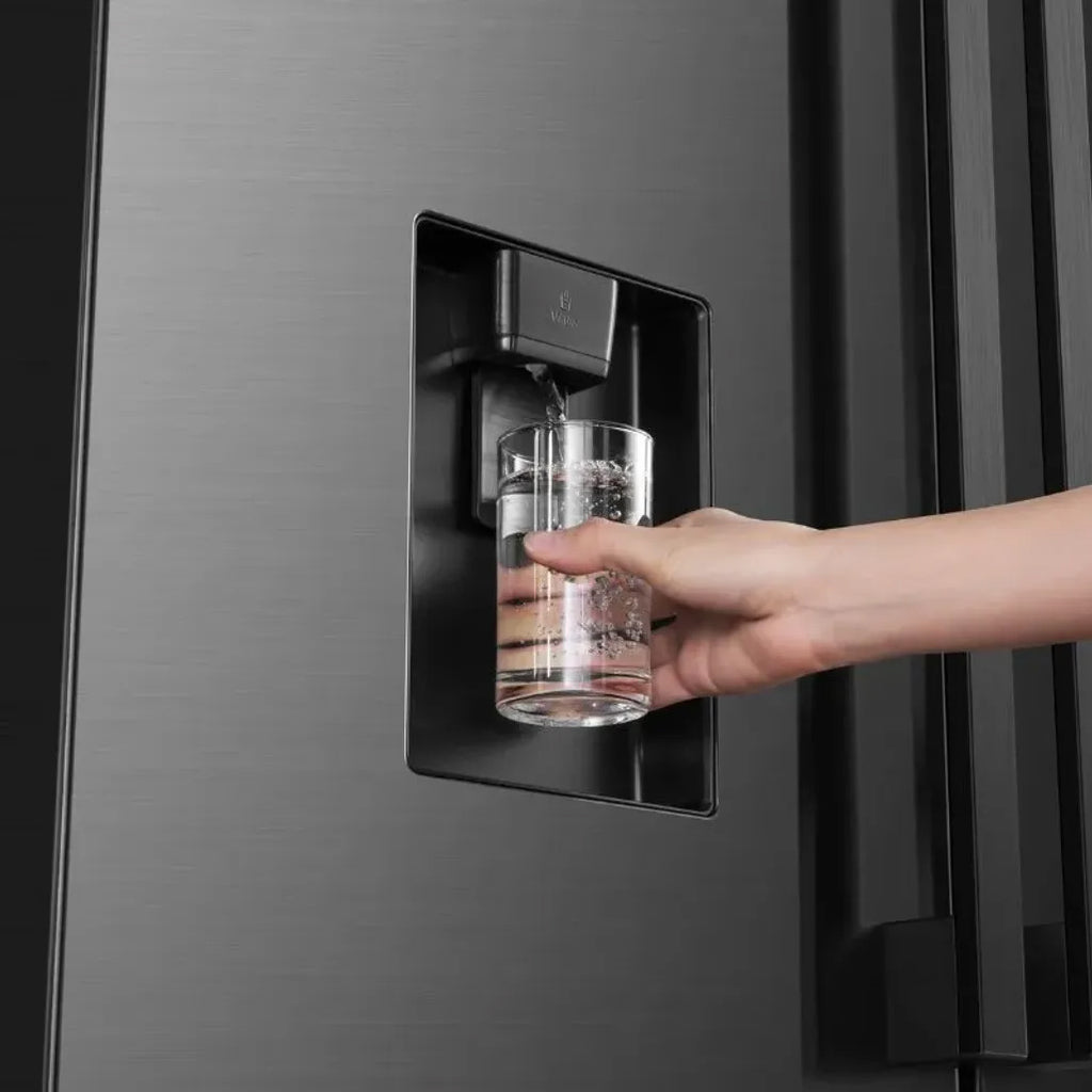 Hisense 575L Combi Refrigerator with Water Dispenser, H760FSB-WD