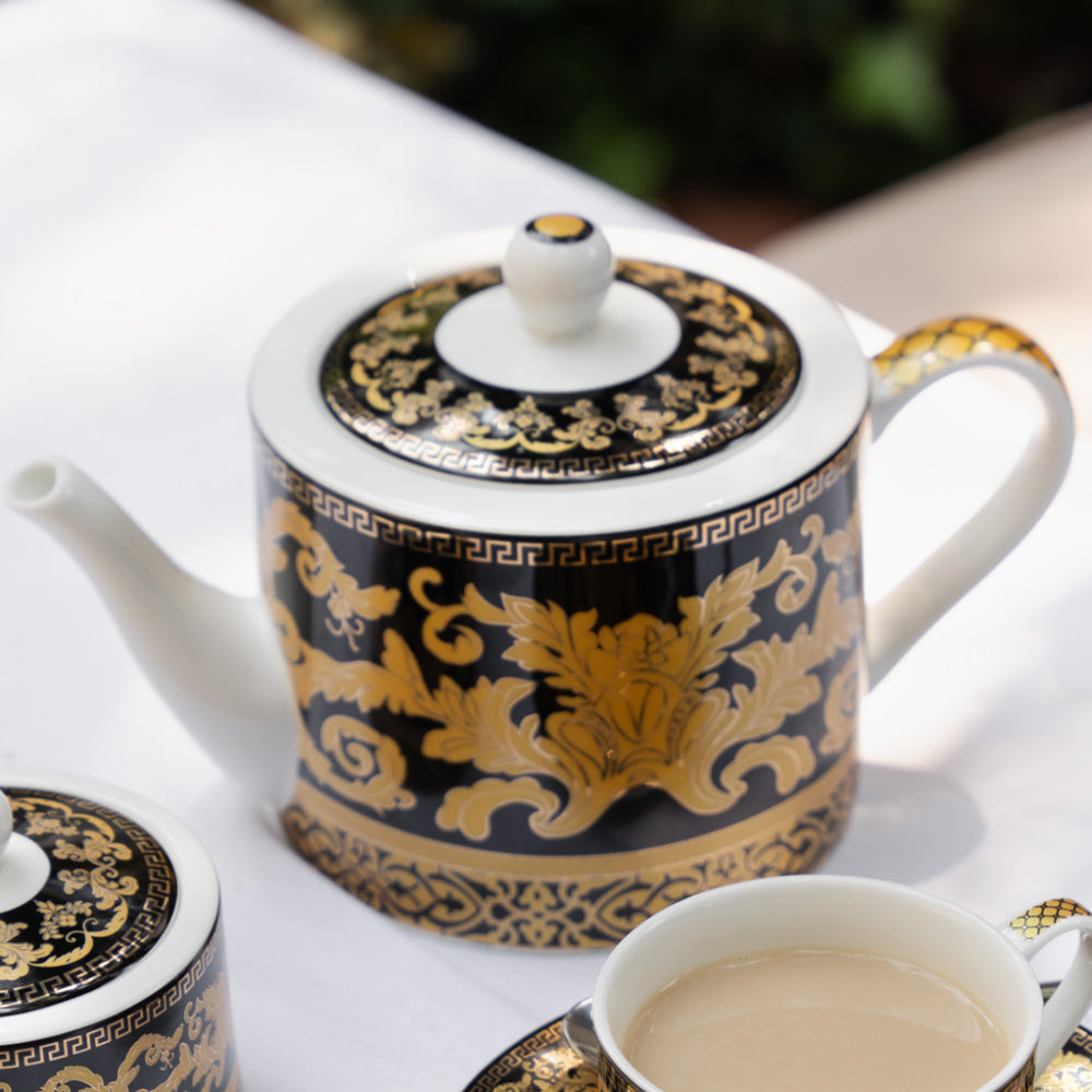 Jenna Clifford Grandeur Teapot, 1.2L