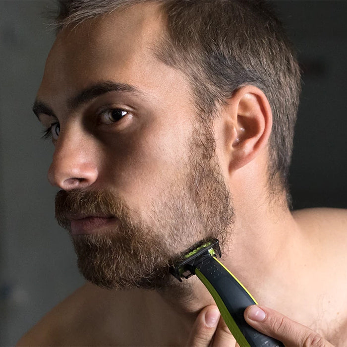 Philips OneBlade Rechargeable Razor With 3 Stubble Combs