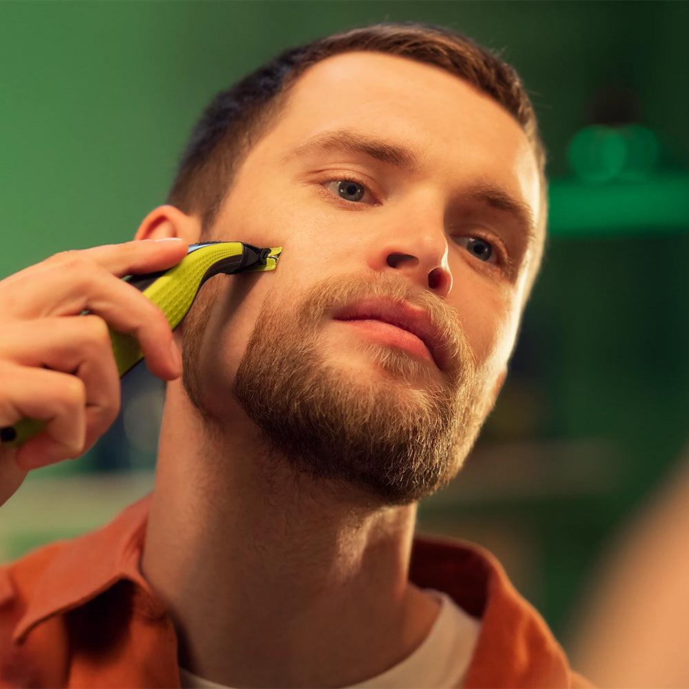Philips Rechargeable USB OneBlade Face Hybrid Trimmer, 3 Combs