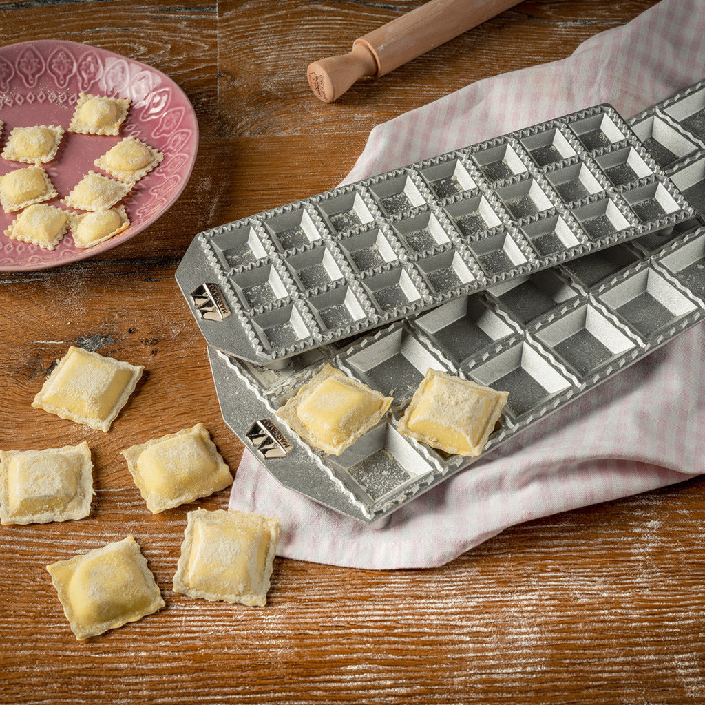 Marcato Classic Square 24 Hole Ravioli Mould with Wooden Rolling Pin