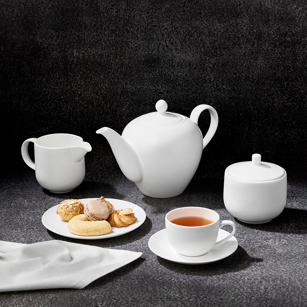 Maxwell & Williams Cashmere Tall Teapot, 1L