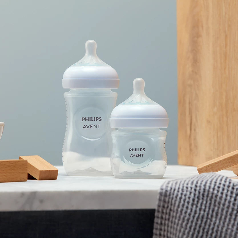 Avent Natural Response 7pc Newborn Gift Set